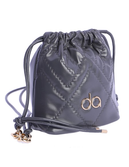 Bolso bandolera limosnera con pespunte decorativo en zigzag en piel sintética de mujer DON ALGODON Ferrara logo en metal.